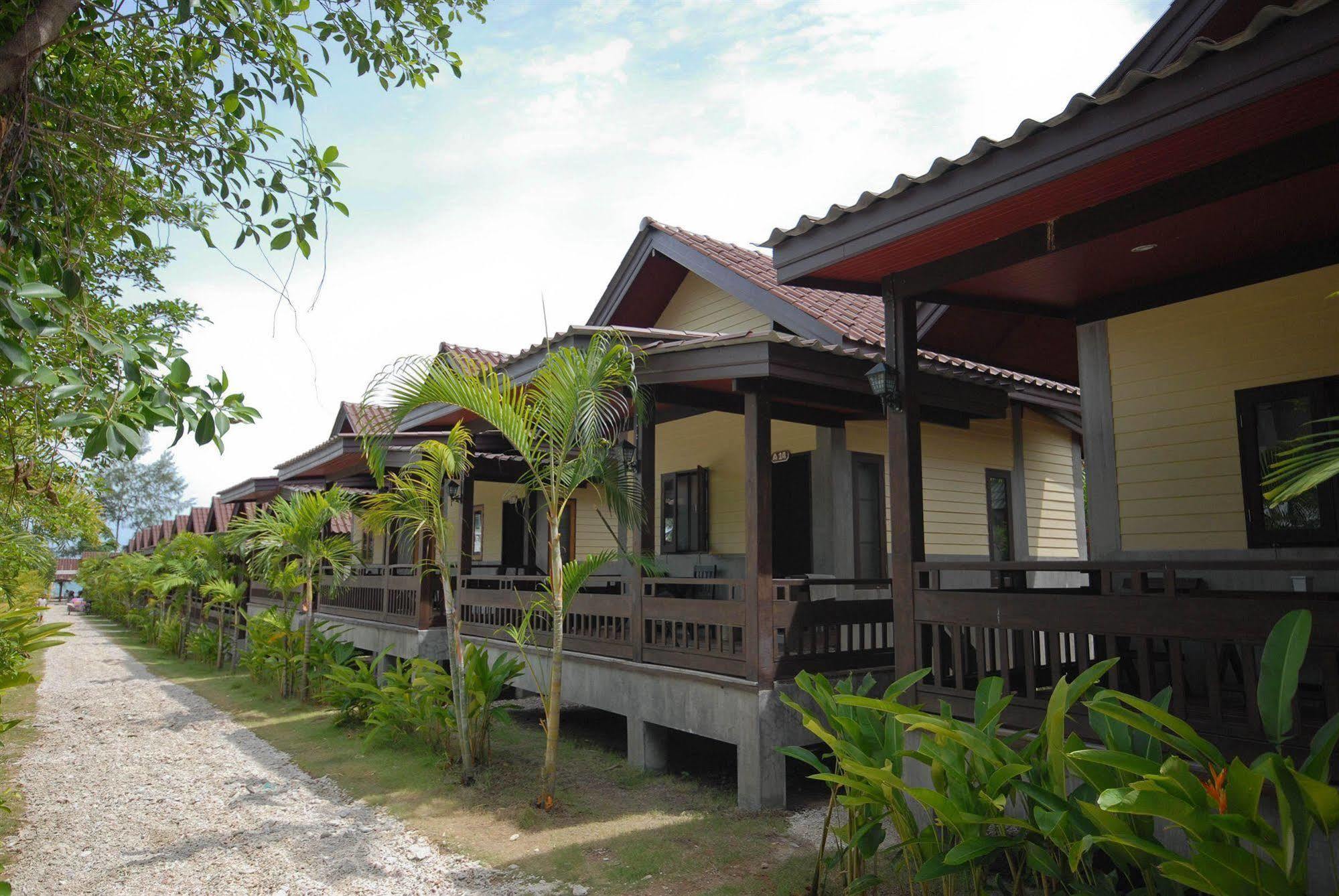 Haad Yao Bungalows Exterior foto